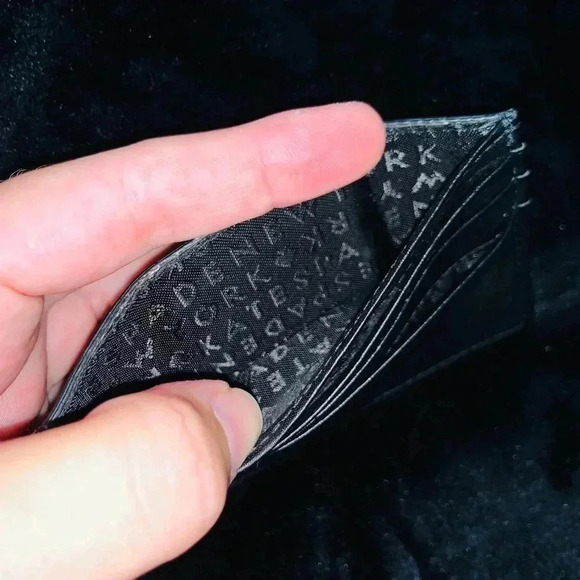 🌟Black Kate Spade Card Holder - Picture 3 of 6